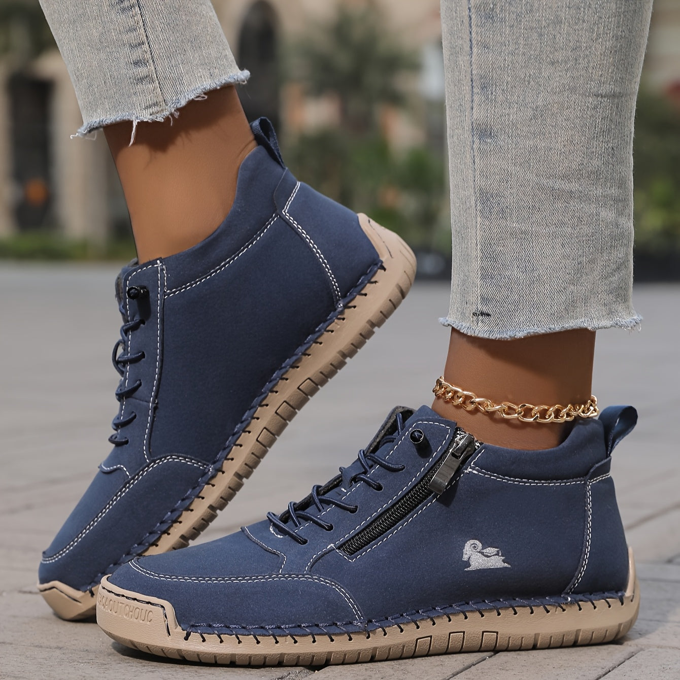 Navy Blue / 6