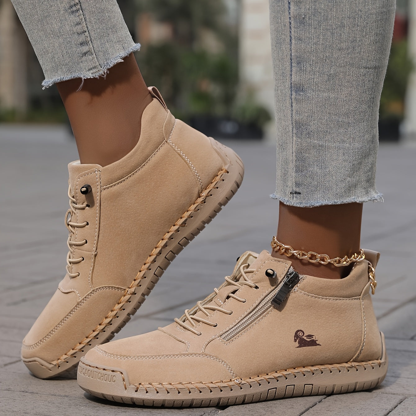 Khaki / 6