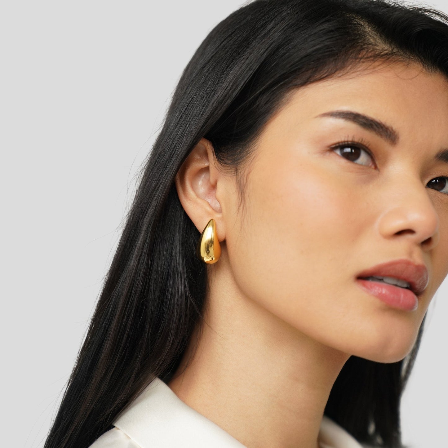 LUNA | STYLISH GOLD EARRINGS