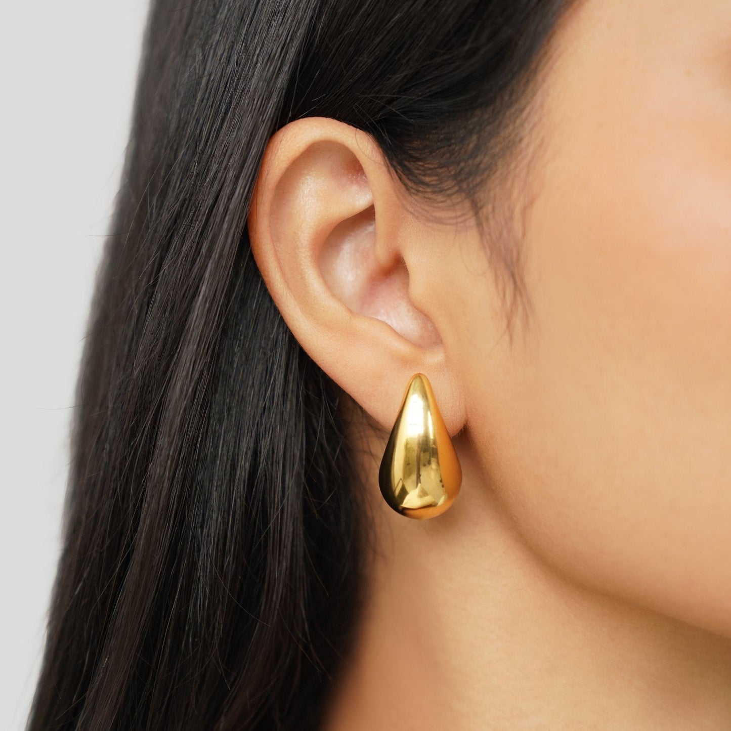 LUNA | STYLISH GOLD EARRINGS